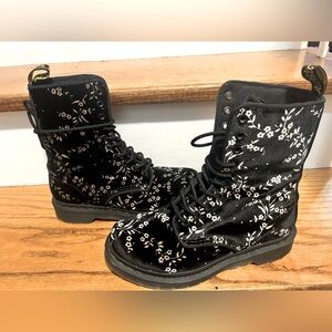 Dr. Martens Velvet Boots with Floral Pattern SZ 6
